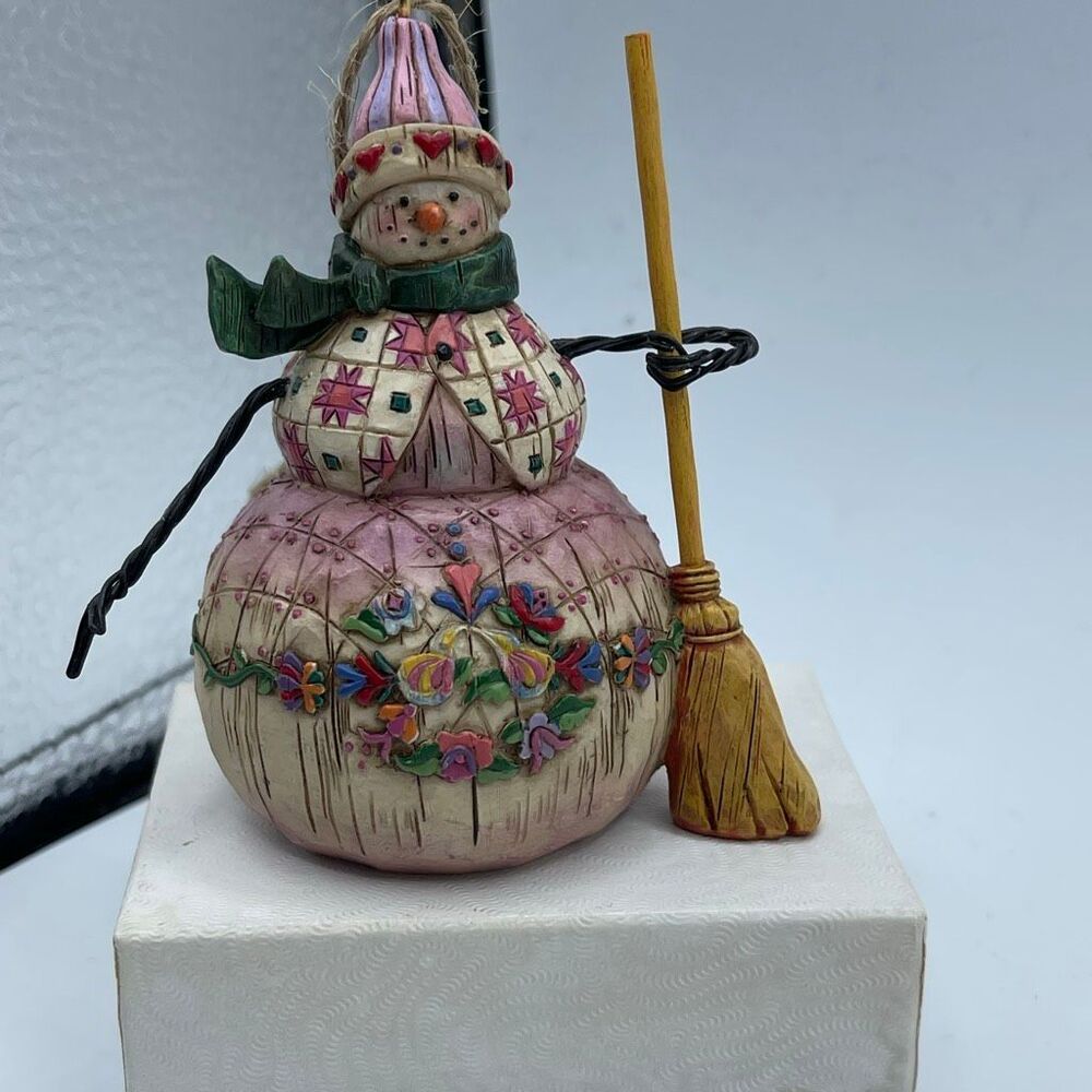 Vintage Jim Shore Heartwood creek “ Winters Warmth” ornament.